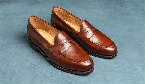 do loafers stretch at instep